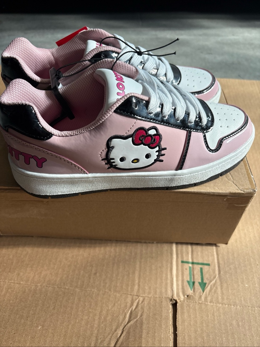Hello Kitty Ladies Pink Sneakers - Pink